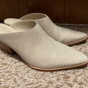 MATISSE Cammy Leopard Mule size 10